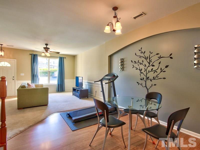 8426 Central Drive Raleigh, NC 27613 - Photo 5 of 16