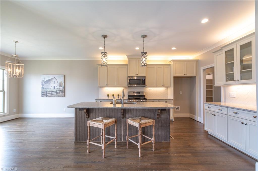 2506 Rivers Edge Road Summerfield, NC 27358 - Photo 8 of 26 Gallery Image 8