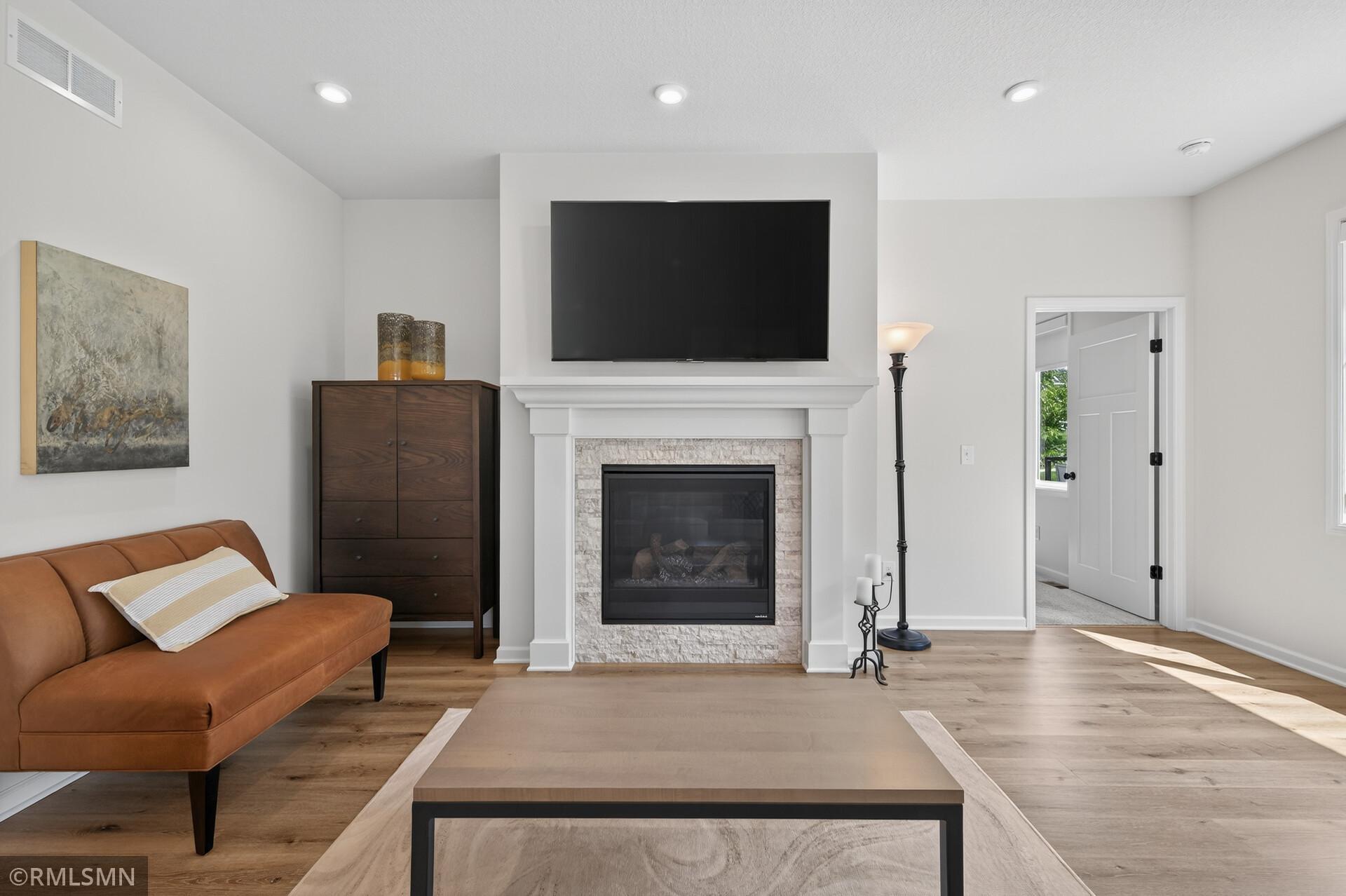 1000 Oakwood Road Newport, MN 55055 - Photo 13 of 58