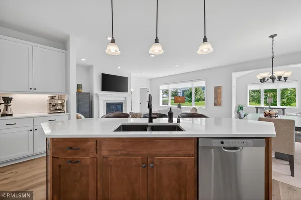 $574,900 | 1000 Oakwood Road, Newport, MN 55055