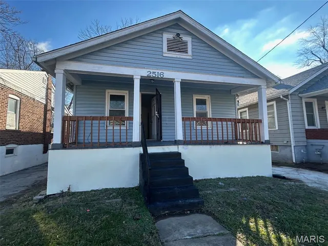 $99,900 | 2516 Crescent Avenue, Pine Lawn, MO 63121