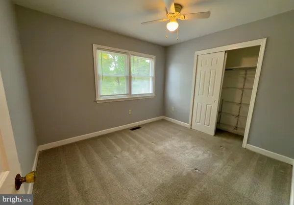$475,000 | 2664 Warrenton Road, Fredericksburg, VA 22406