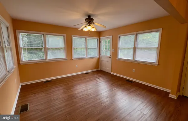 $475,000 | 2664 Warrenton Road, Fredericksburg, VA 22406