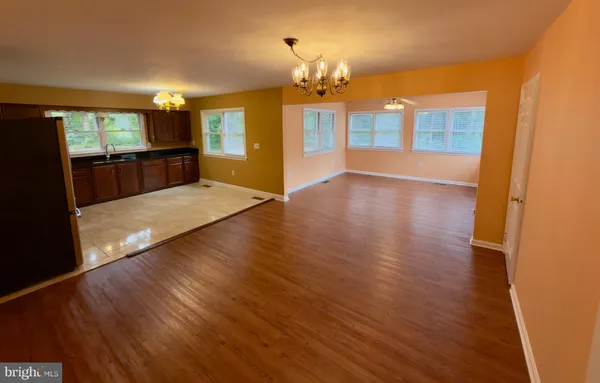 $475,000 | 2664 Warrenton Road, Fredericksburg, VA 22406