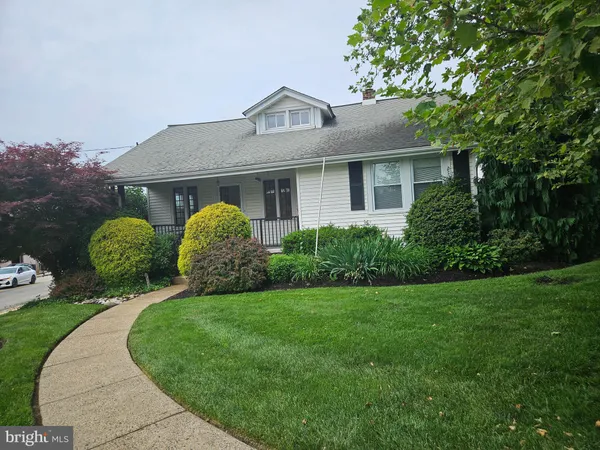 $2,200 | 2733 Limekiln Pike, Glenside, PA 19038