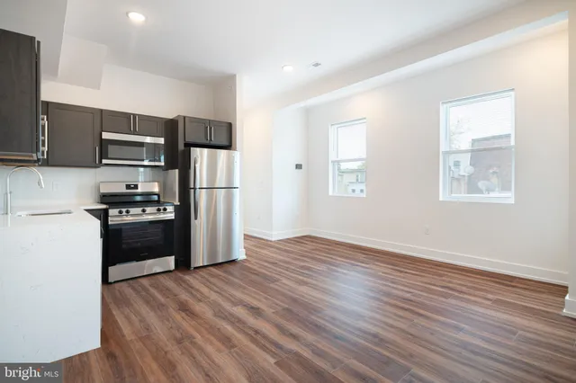 $1,275 | 212 Manheim Street, Unit 3, Philadelphia, PA 19144