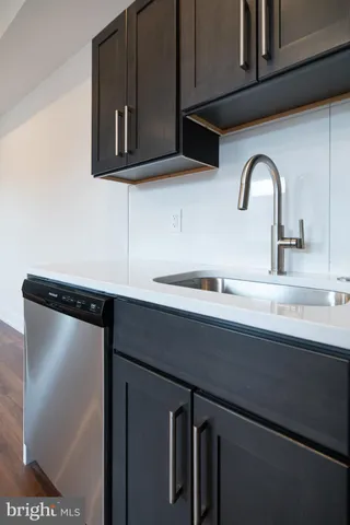 $1,275 | 212 Manheim Street, Unit 3, Philadelphia, PA 19144