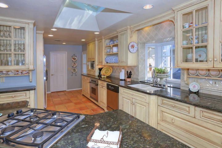 778 North Refugio Road Santa Ynez, CA 93460 - Photo 8 of 42 Kitchen from Bar