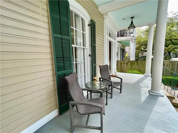 $250,000 | 1027 Washington Avenue, Unit A, New Orleans, LA 70130