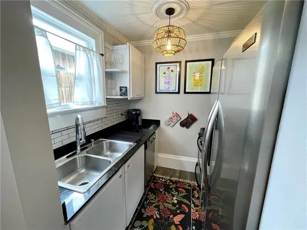 $250,000 | 1027 Washington Avenue, Unit A, New Orleans, LA 70130