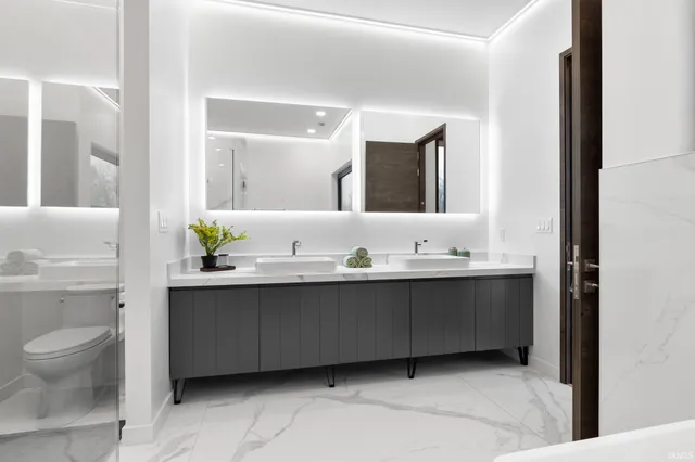 $1,299,900 | 6519 Ironclad Way, West Lafayette, IN 47906