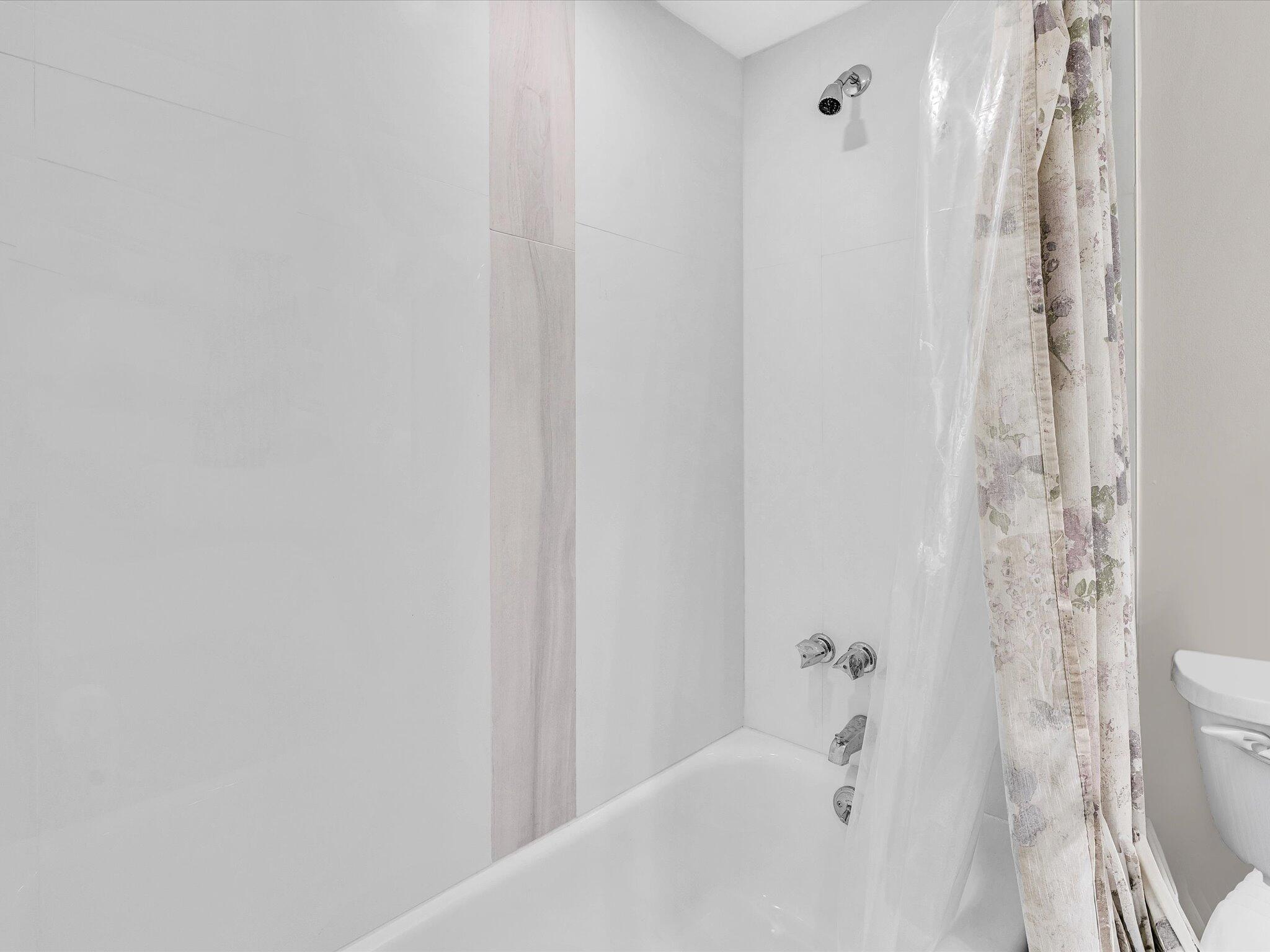 100 Ashbury Road, Unit 103 Hollywood, FL 33024 - Photo 32 of 39 38-FPP00186