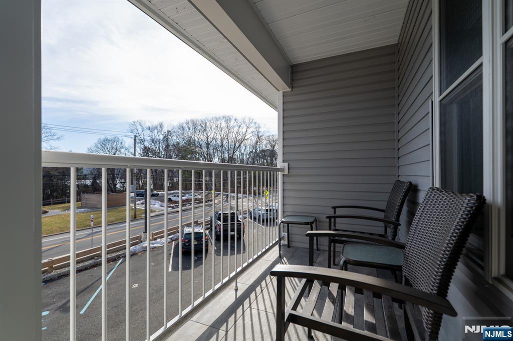 165 Lakeside Road, Unit 8 West Milford, NJ 07421 - Photo 24 of 41