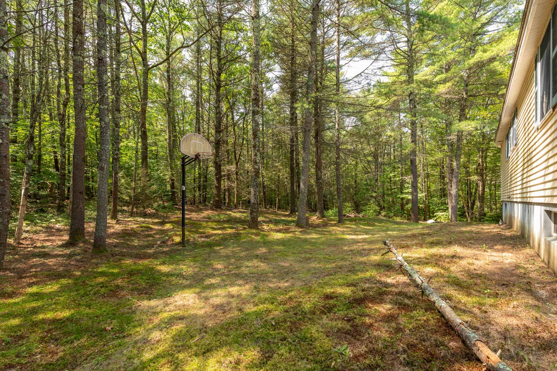 110 Mountain Road Cape Neddick, ME 03902 - Photo 26 of 31 110 Mountain Road