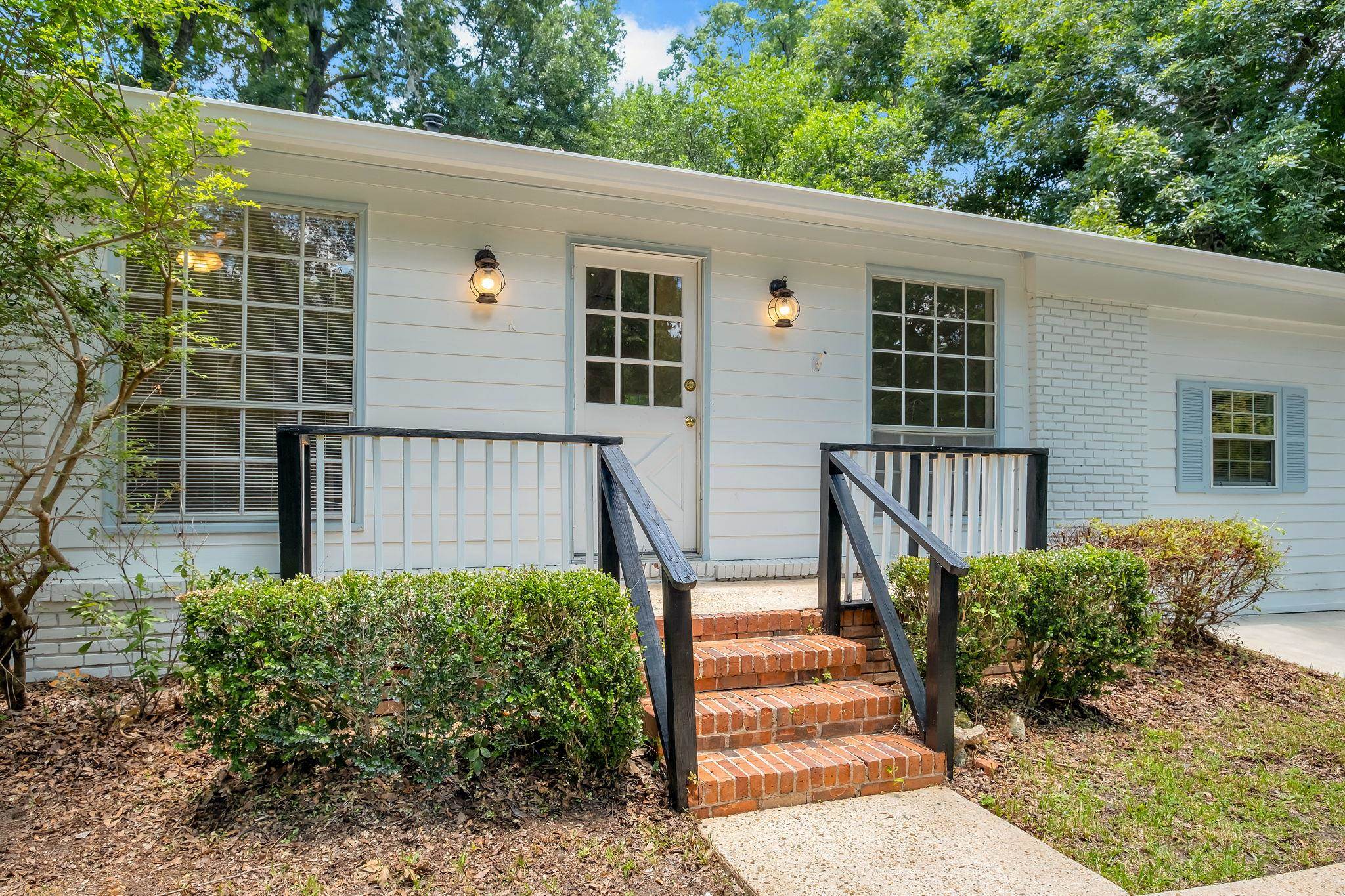 2824 Morningside Drive Tallahassee, FL 32301 - Photo 2 of 37