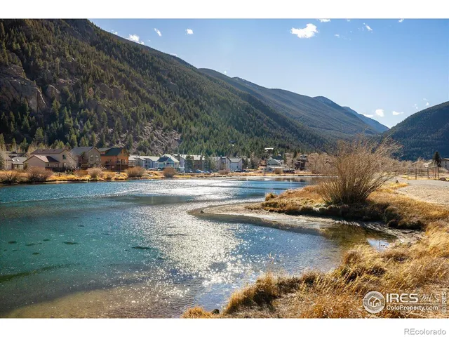 $425,000 | 2121 Hummingbird Way, Unit 3201, Georgetown, CO 80444