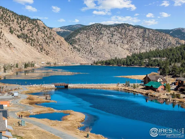 $415,000 | 2121 Hummingbird Way, Unit 3201, Georgetown, CO 80444