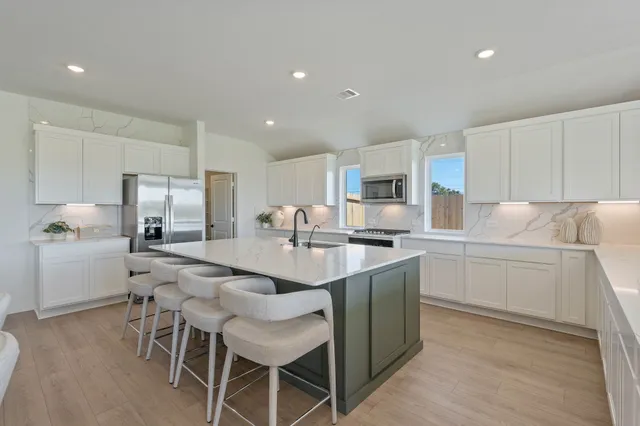 $544,990 | 15122 Cibolo Lane, Baytown, TX 77523