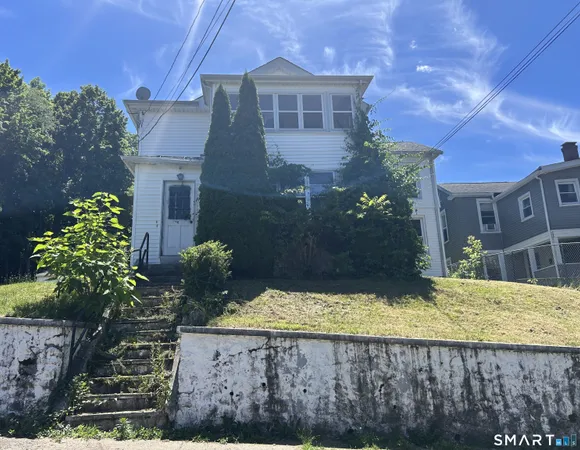 $309,000 | 26 Summit Street, Meriden, CT 06450