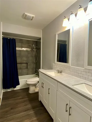 $255,000 | 2004 Blue Bird Circle, Bonham, TX 75418