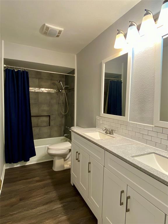 2004 Blue Bird Circle Bonham, TX 75418 - Photo 23 of 31 Full bathroom remodel