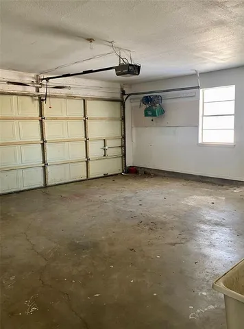 $255,000 | 2004 Blue Bird Circle, Bonham, TX 75418