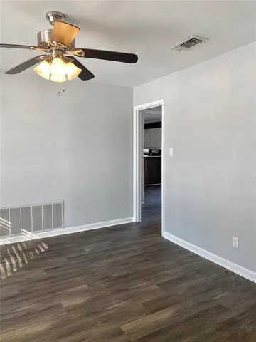 $255,000 | 2004 Blue Bird Circle, Bonham, TX 75418