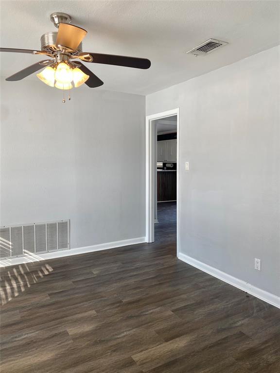 2004 Blue Bird Circle Bonham, TX 75418 - Photo 5 of 31 doorway going into den
