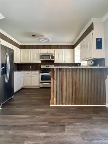 $255,000 | 2004 Blue Bird Circle, Bonham, TX 75418