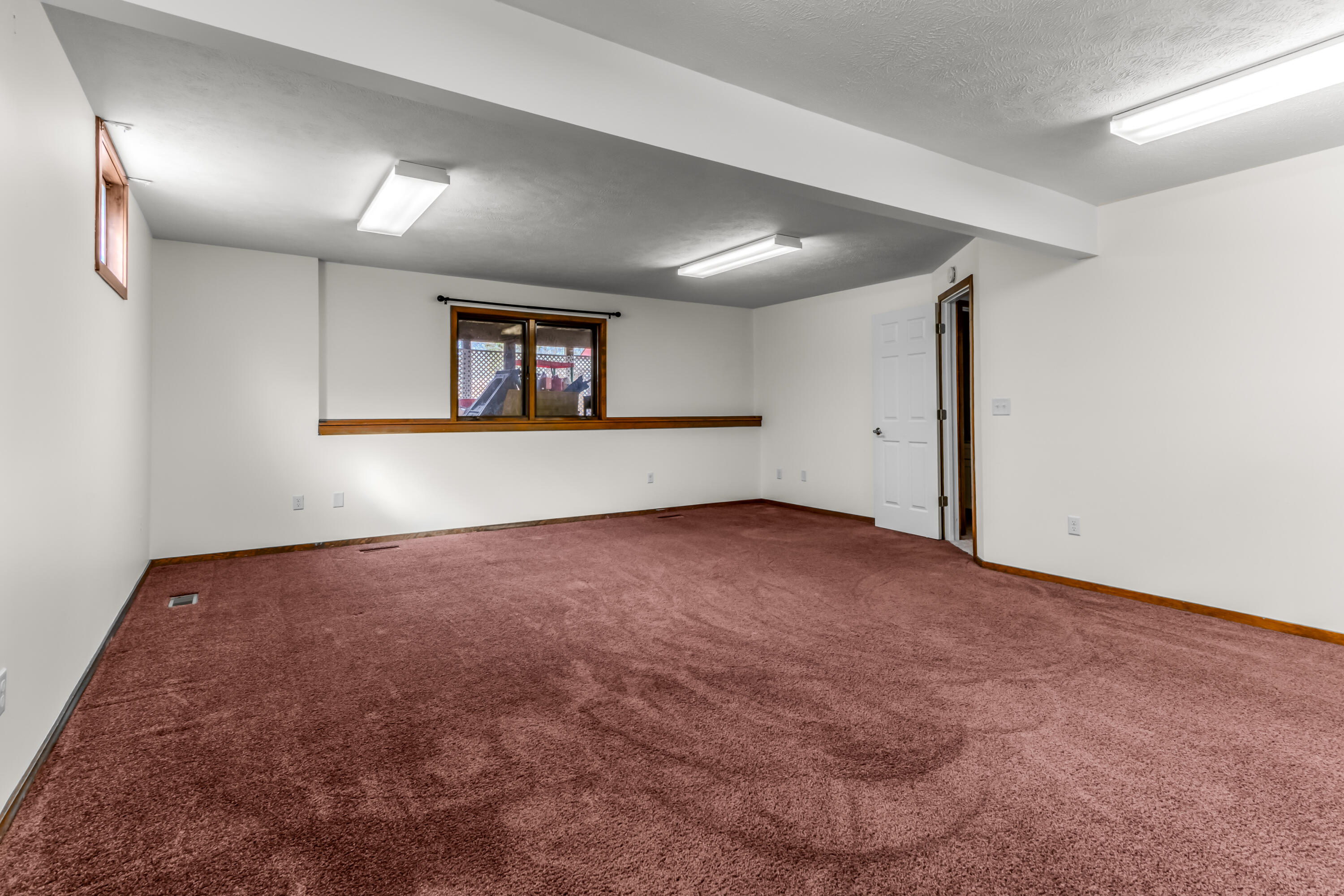 1511 Lenox Road Southeast Grand Rapids, MI 49506 - Photo 19 of 35 _L8A0452-HDR