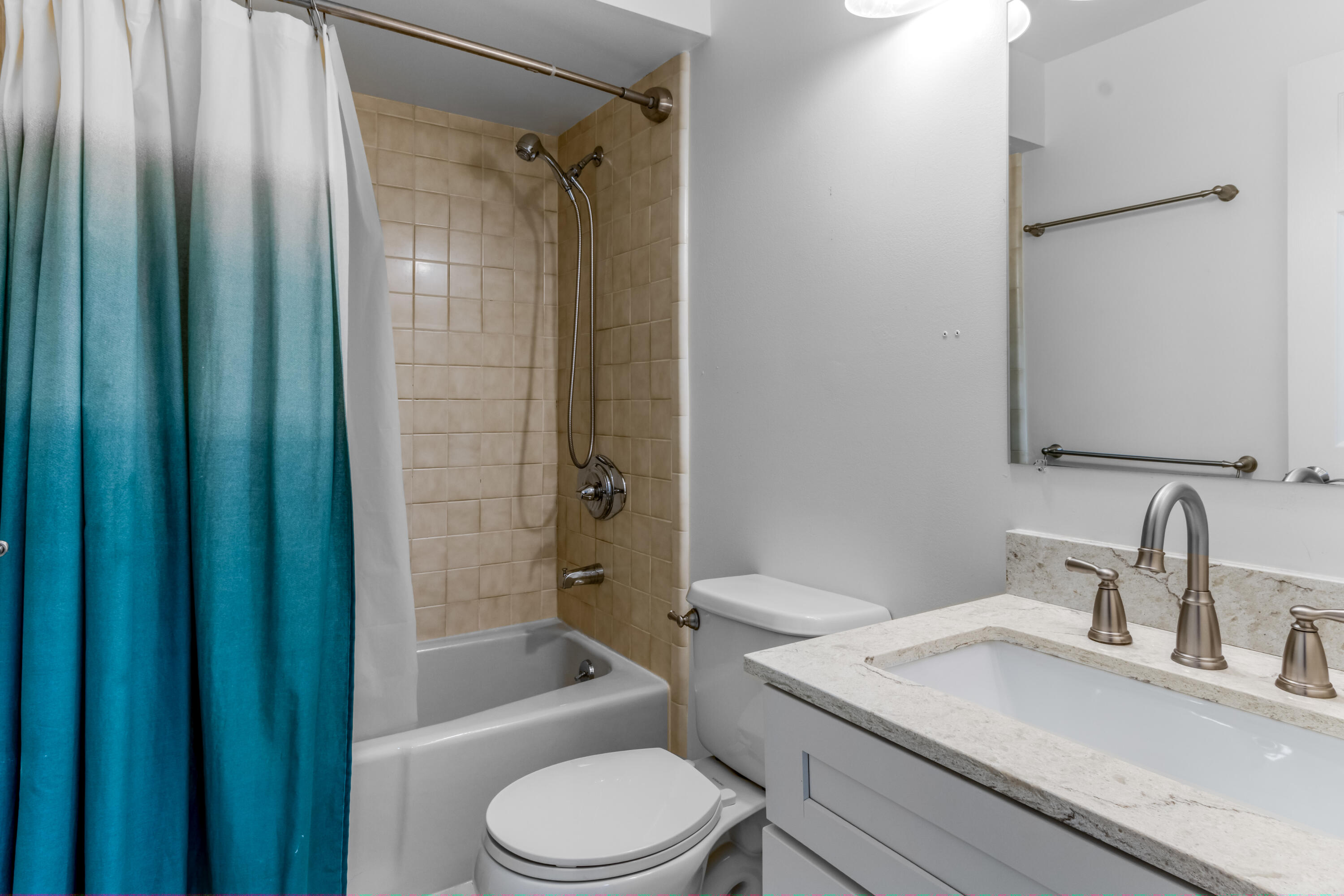 1511 Lenox Road Southeast Grand Rapids, MI 49506 - Photo 20 of 35 _L8A0455-HDR