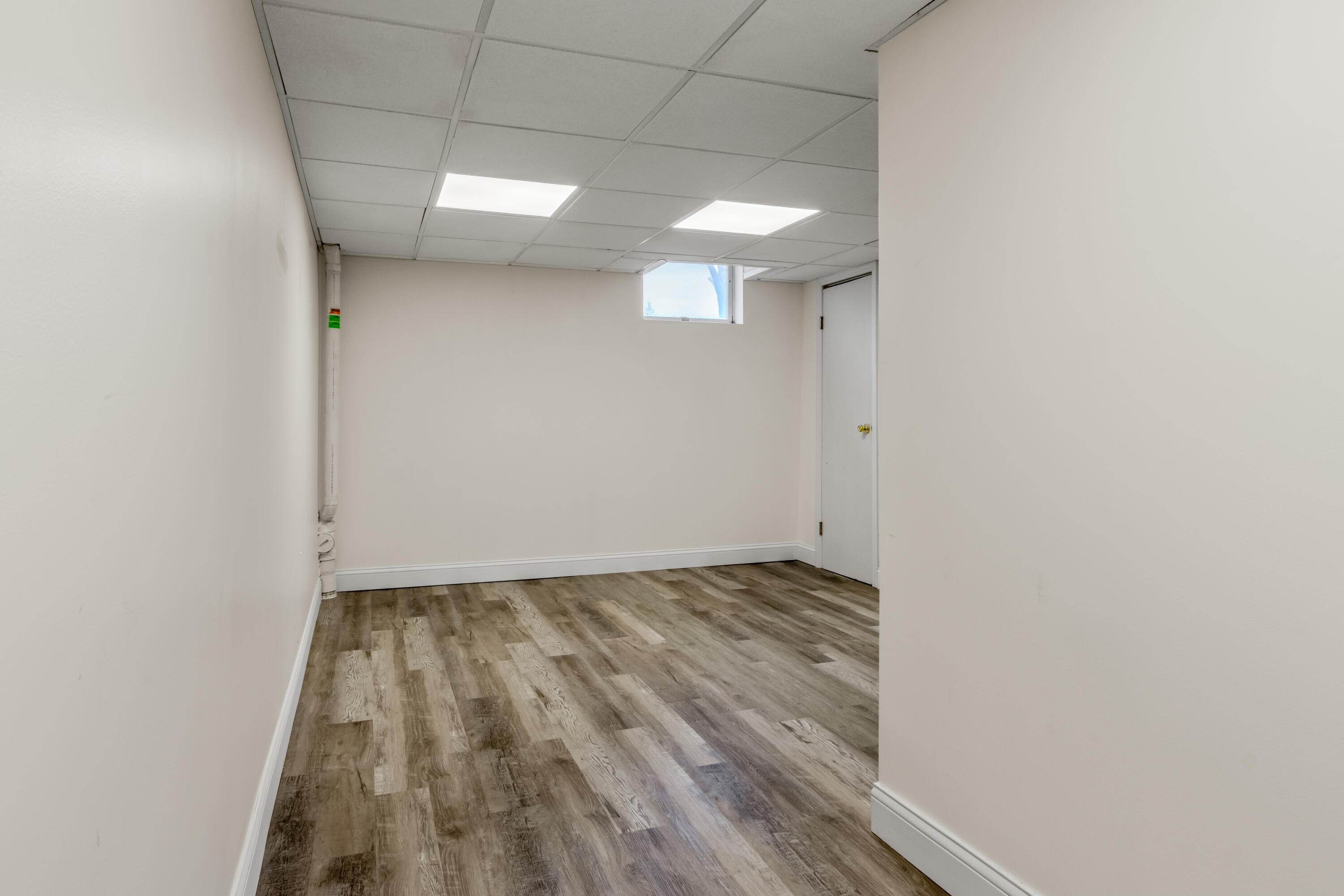 1511 Lenox Road Southeast Grand Rapids, MI 49506 - Photo 23 of 35 _L8A0464-HDR