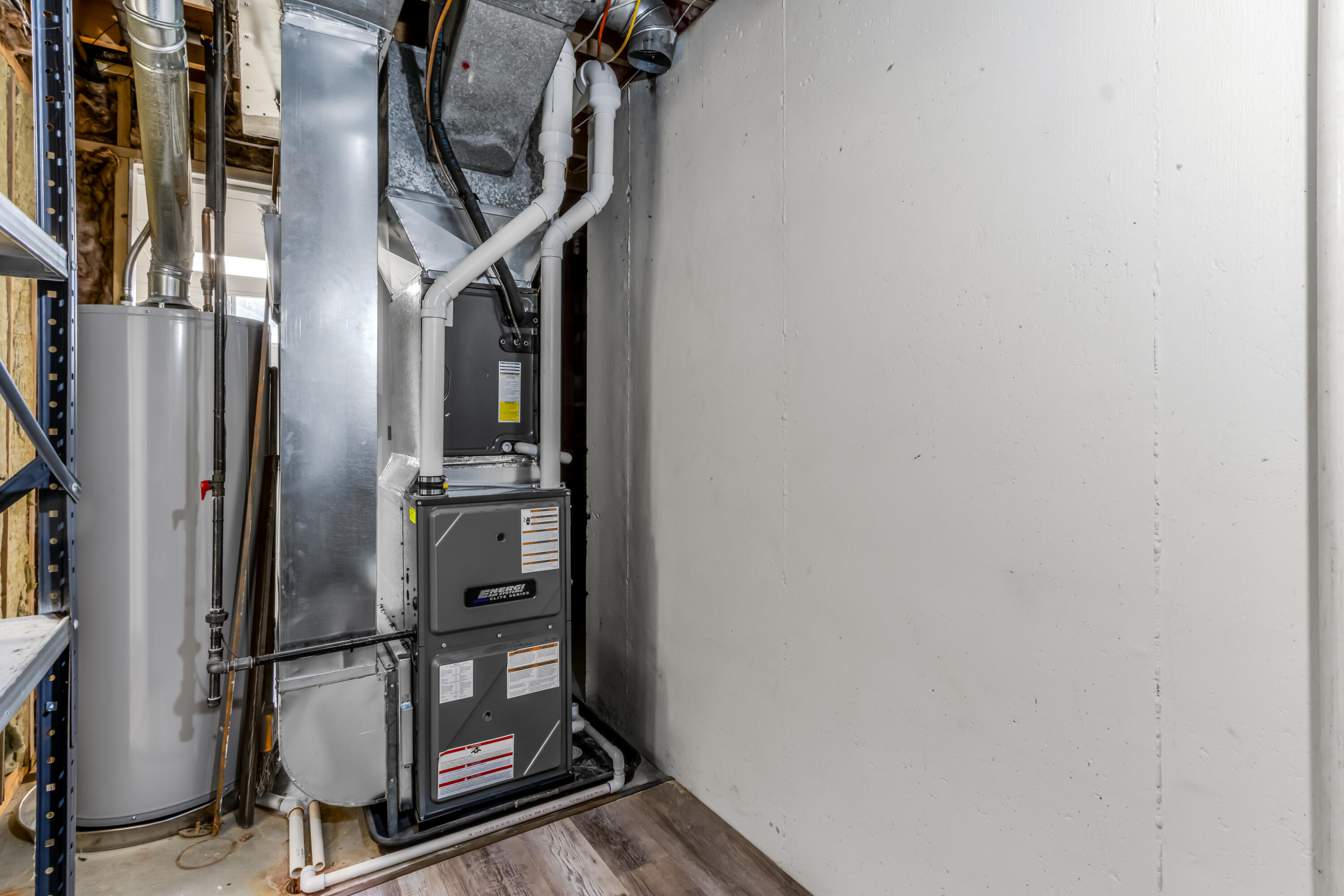 1511 Lenox Road Southeast Grand Rapids, MI 49506 - Photo 26 of 35 _L8A0473-HDR