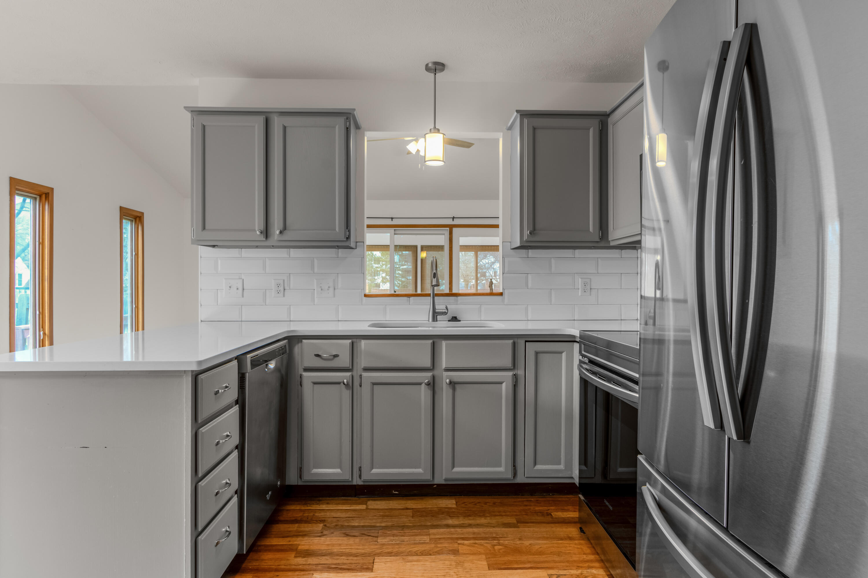 1511 Lenox Road Southeast Grand Rapids, MI 49506 - Photo 3 of 35 _L8A0431-HDR