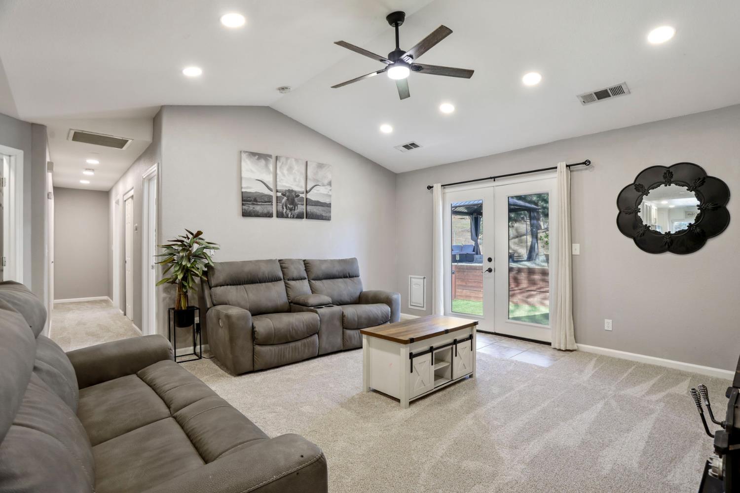 11385 Milton Road Valley Springs, CA 95252 - Photo 8 of 26