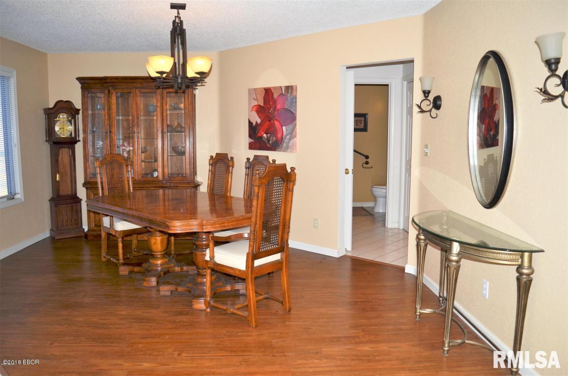 41 Country Club Road Mount Vernon, IL 62864 - Photo 14 of 30 Gallery Image 14