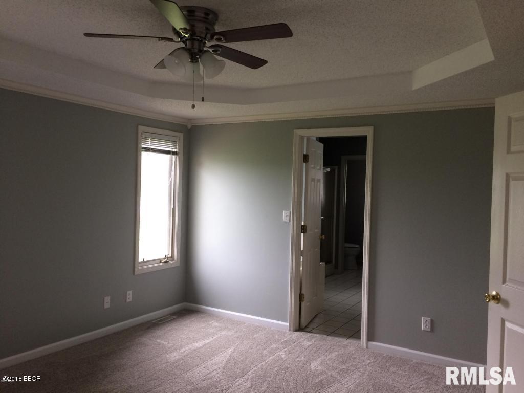 41 Country Club Road Mount Vernon, IL 62864 - Photo 16 of 30 Gallery Image 16