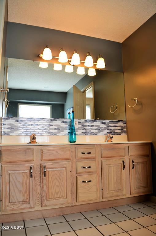 41 Country Club Road Mount Vernon, IL 62864 - Photo 17 of 30 Gallery Image 17