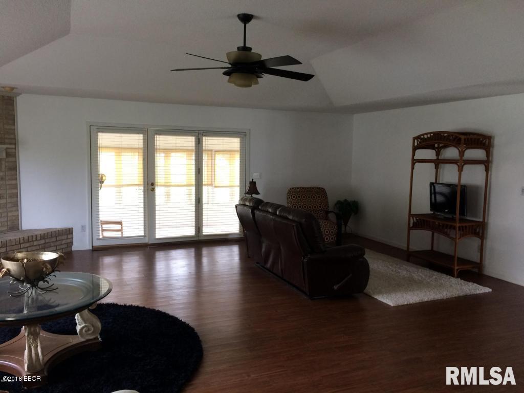 41 Country Club Road Mount Vernon, IL 62864 - Photo 7 of 30 Gallery Image 7