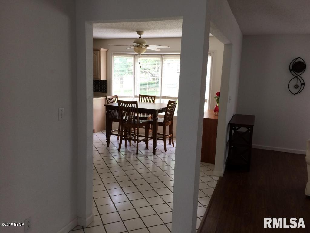 41 Country Club Road Mount Vernon, IL 62864 - Photo 8 of 30 Gallery Image 8