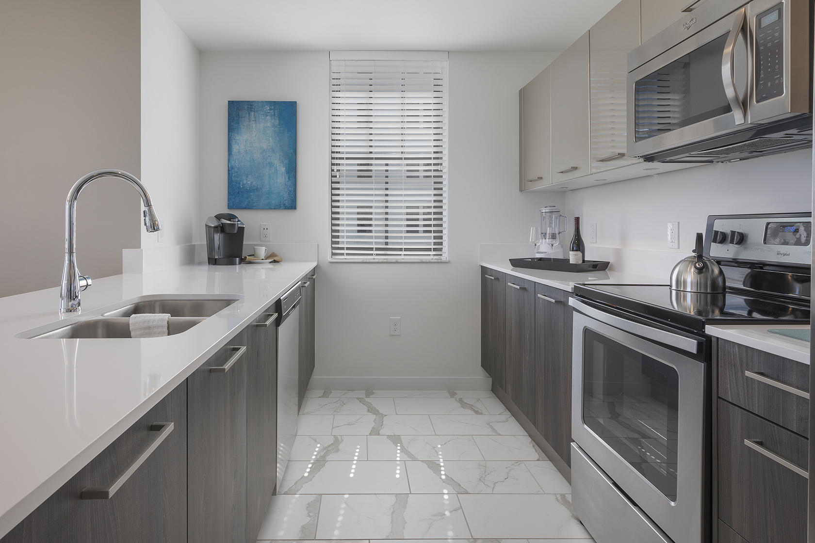 101 East Camino Real, Unit 541 Boca Raton, FL 33432 - Photo 5 of 13 Kitchen