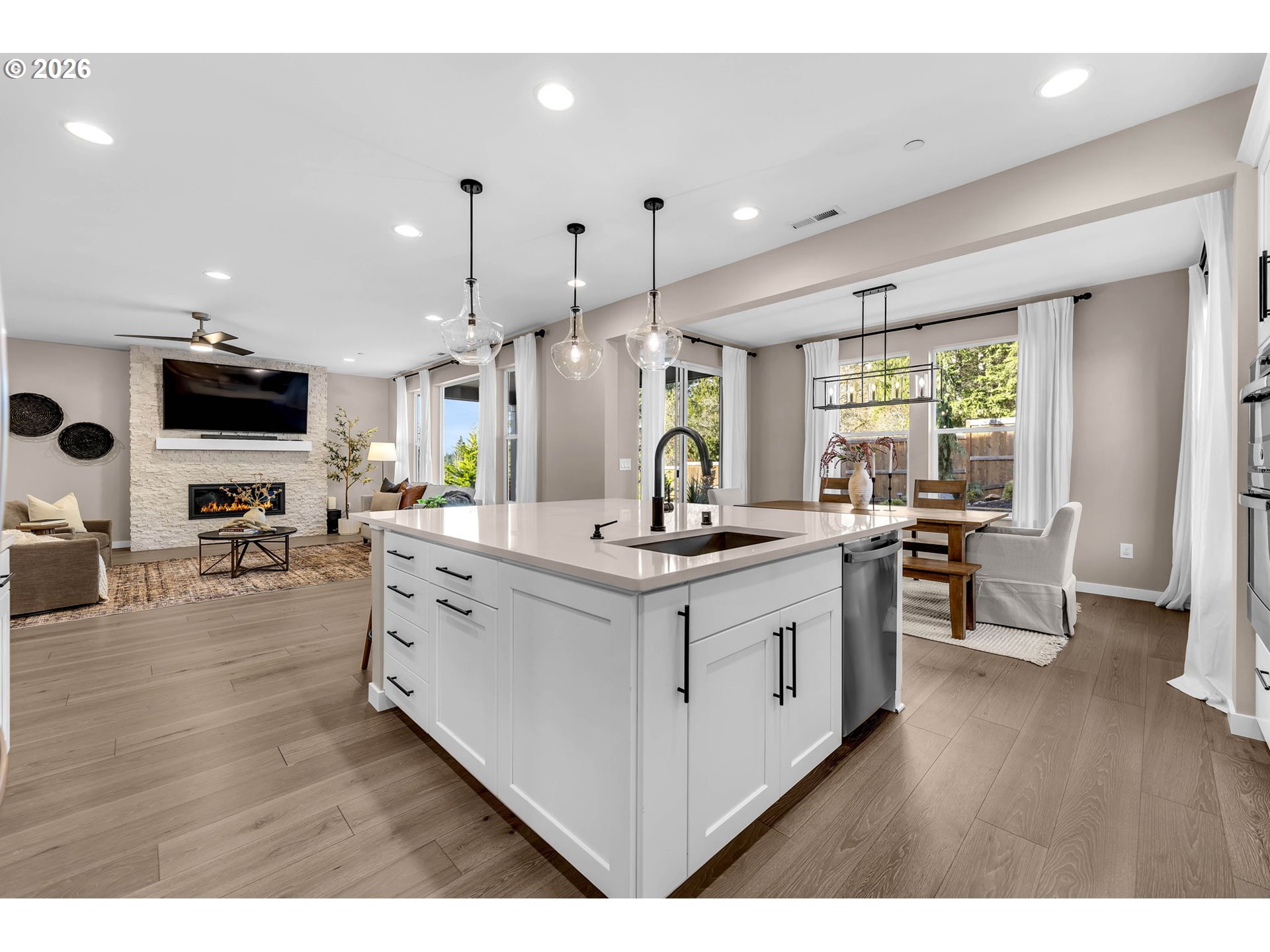 901 West Magnolia Loop Washougal, WA 98671 - Photo 10 of 39