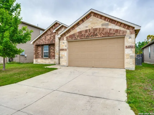 $289,900 | 3711 Indian Hills, Schertz, TX 78154