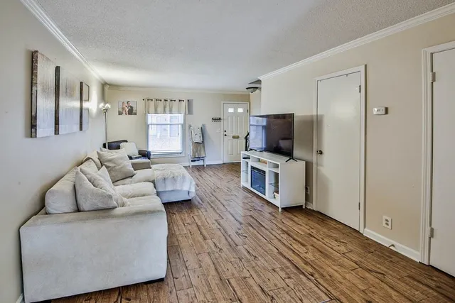 $162,500 | 1205 Bristol Drive, Unit 14, Memphis, TN 38119