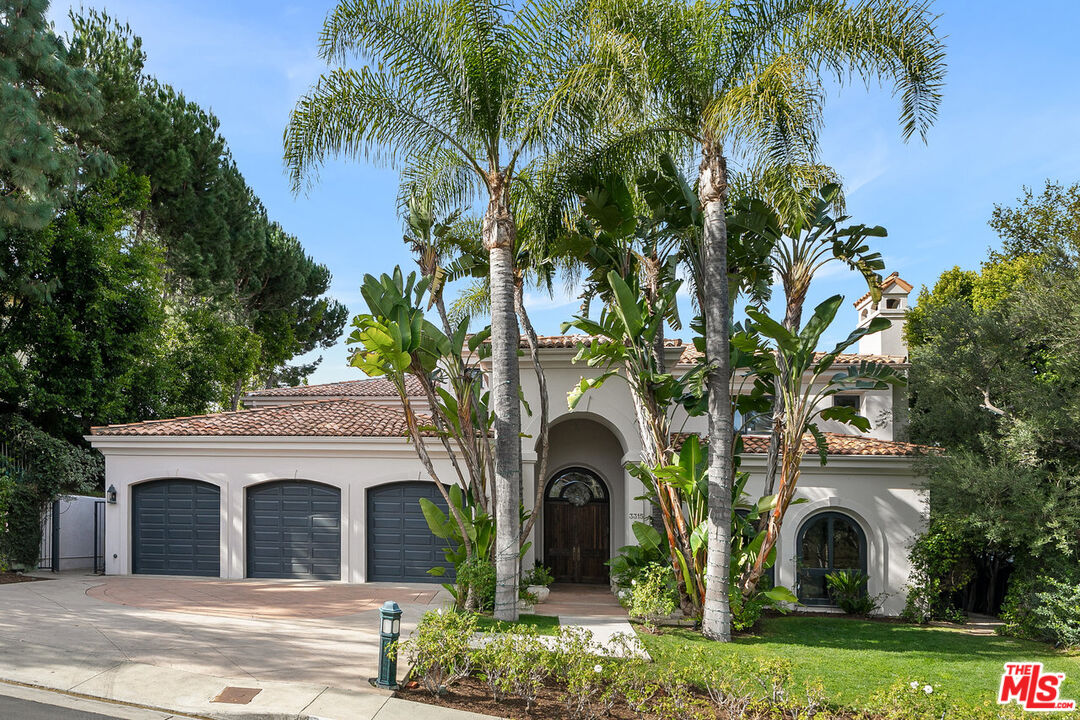 3315 Clerendon Road Beverly Hills, CA 90210 - Photo 2 of 32