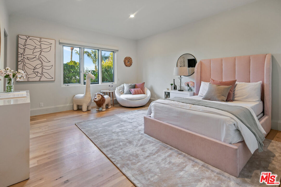 3315 Clerendon Road Beverly Hills, CA 90210 - Photo 24 of 32