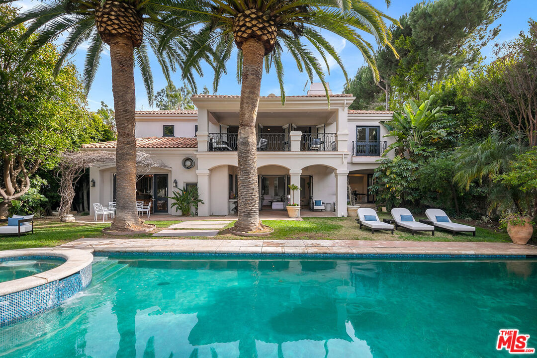 3315 Clerendon Road Beverly Hills, CA 90210 - Photo 3 of 32