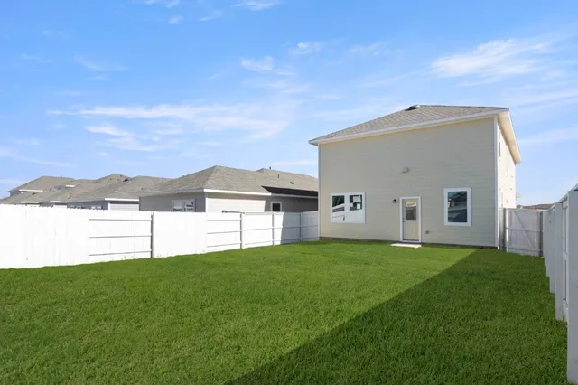 $327,360 | 230 Barley Lane, Elgin, TX 78621