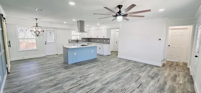 $2,300 | 1612 Lynn Haven Avenue, Dallas, TX 75216