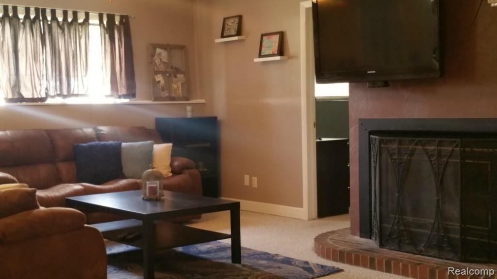 3890 Cone Avenue Rochester, MI 48309 - Photo 26 of 36